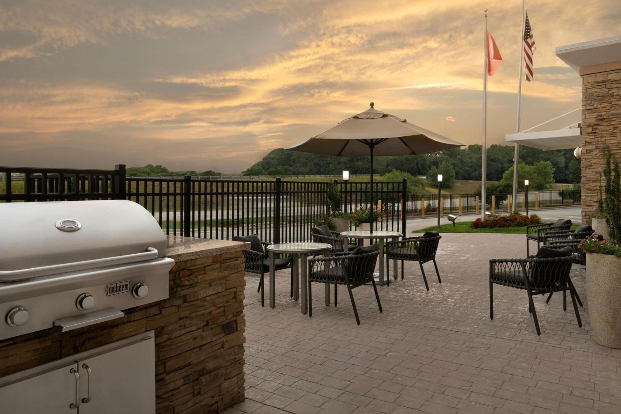 Towneplace Suites By Marriott Goldsboro Bagian luar foto