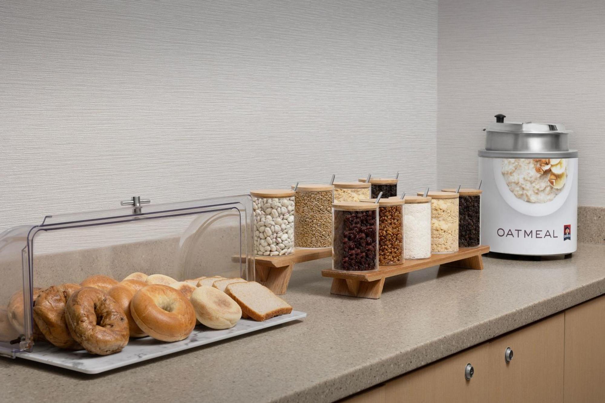 Towneplace Suites By Marriott Goldsboro Bagian luar foto