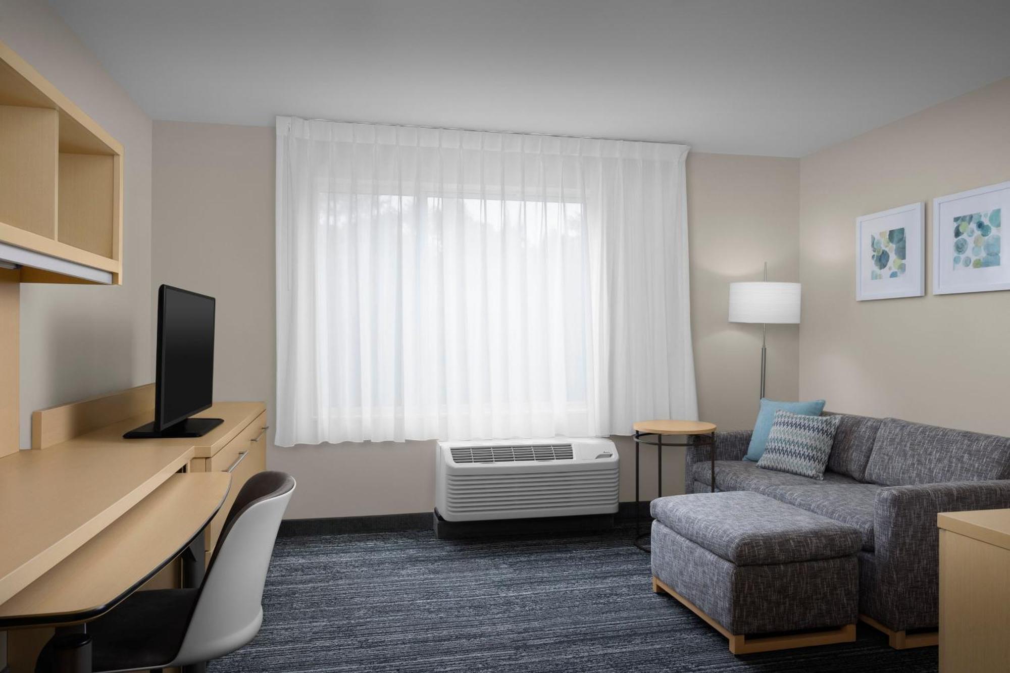 Towneplace Suites By Marriott Goldsboro Bagian luar foto