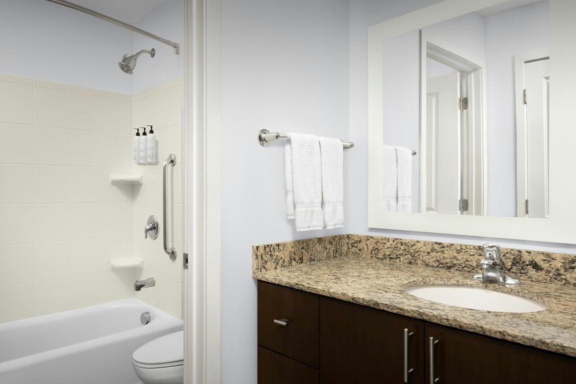 Towneplace Suites By Marriott Goldsboro Bagian luar foto