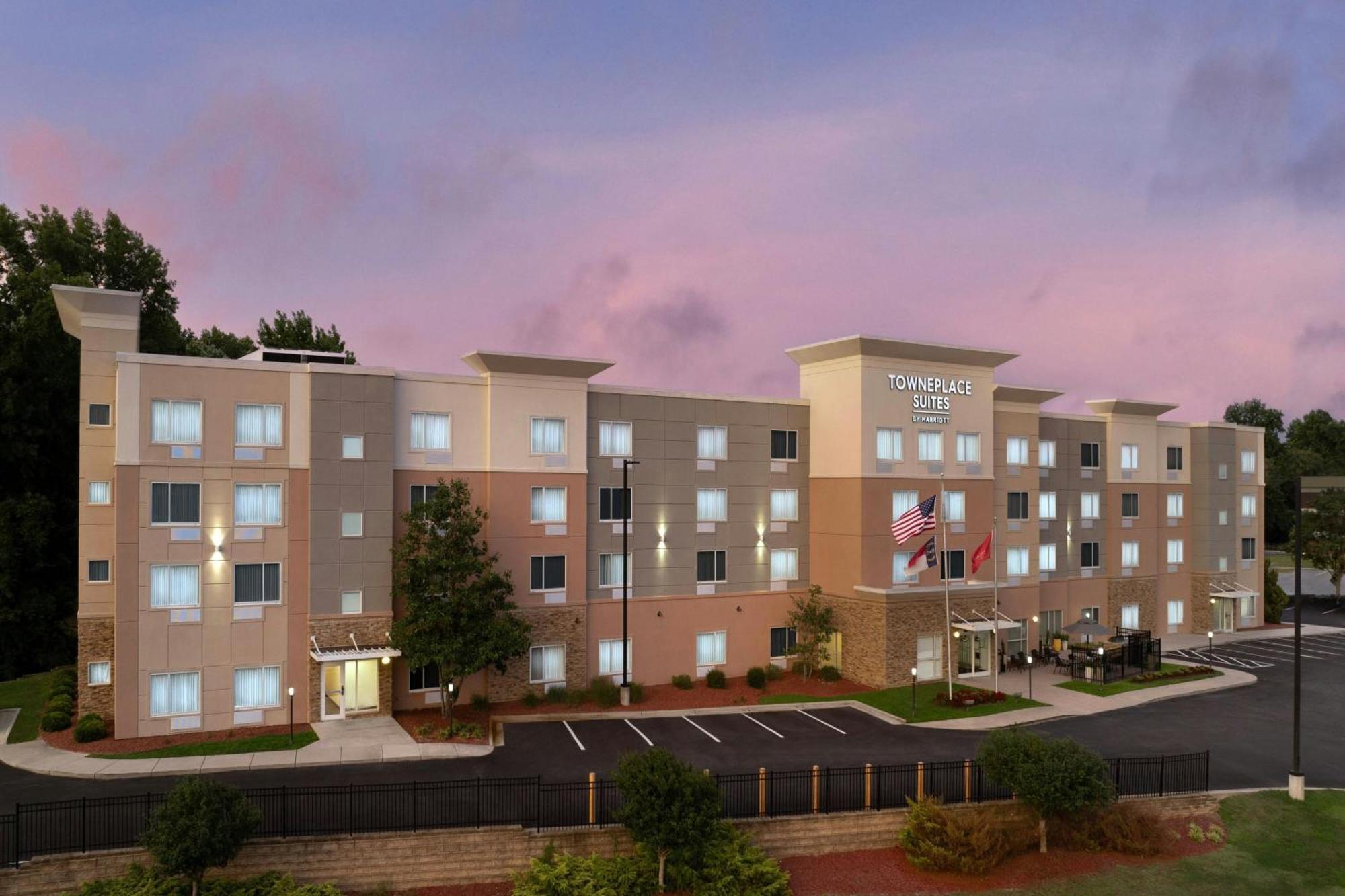 Towneplace Suites By Marriott Goldsboro Bagian luar foto