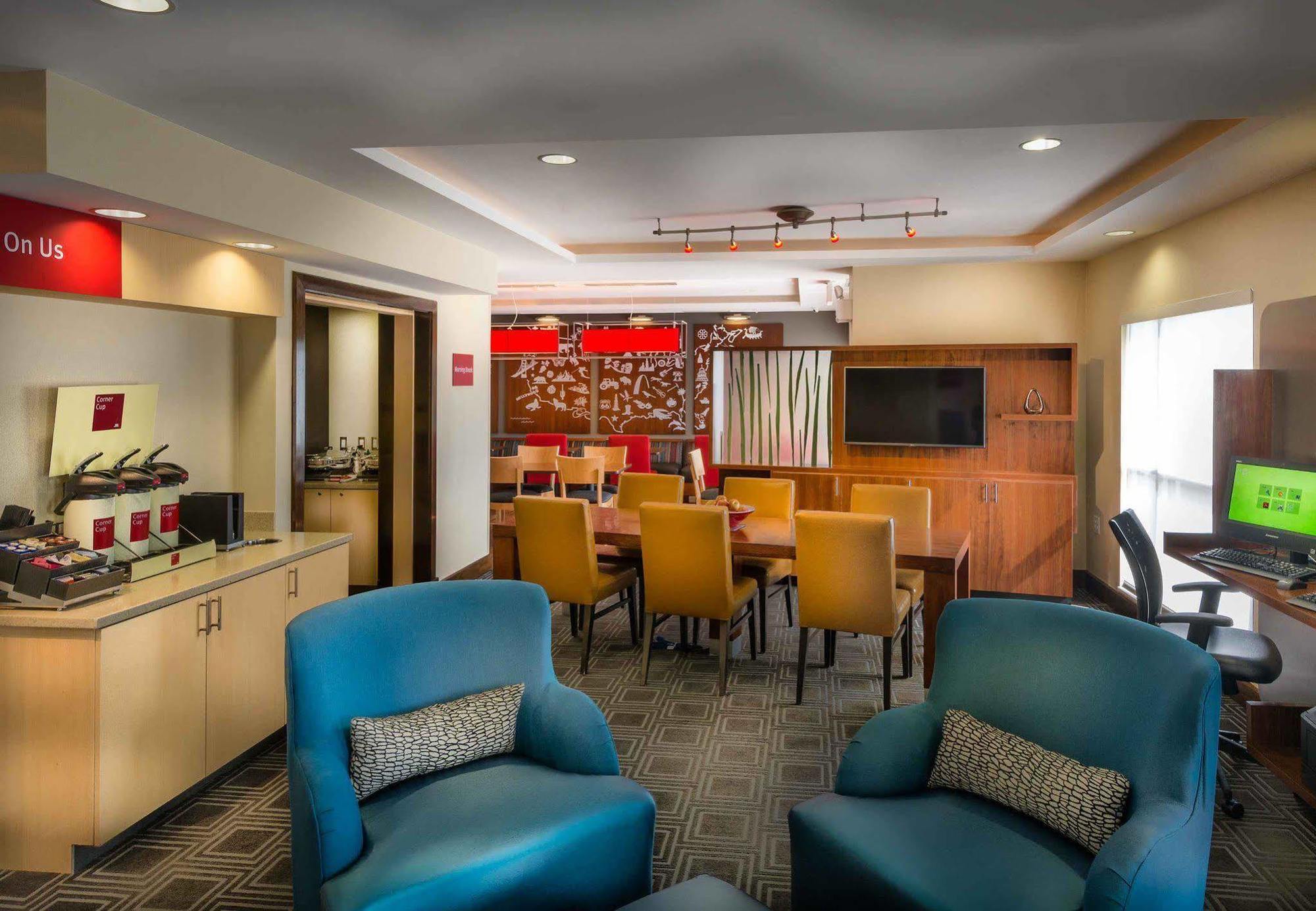 Towneplace Suites By Marriott Goldsboro Bagian luar foto