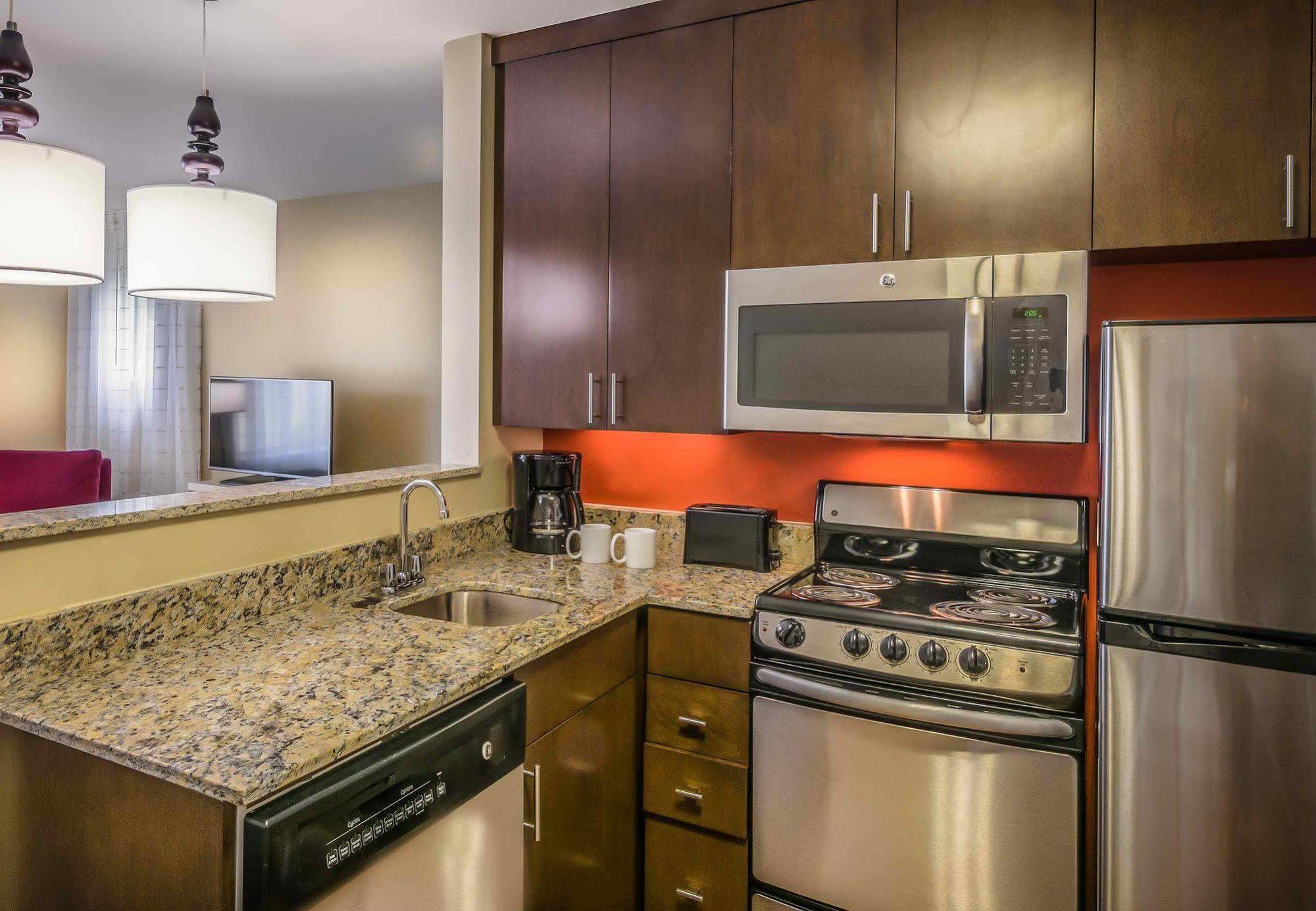 Towneplace Suites By Marriott Goldsboro Bagian luar foto